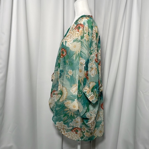 Floral Kimono - Picture 5 of 10